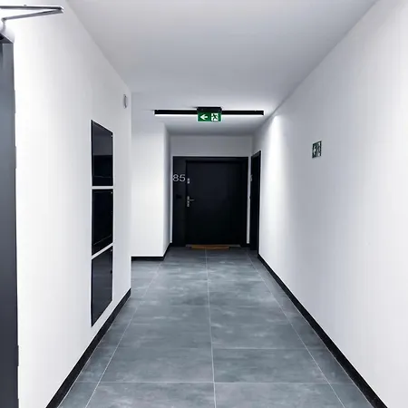 Apartment Bright For 4 Guests With Balcony In Od